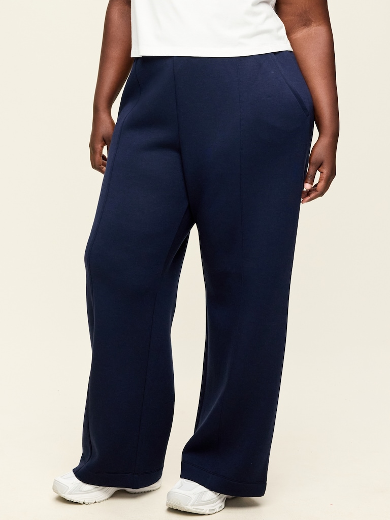 High-Waisted Bounce Fleece Wide-Leg Sweatpants