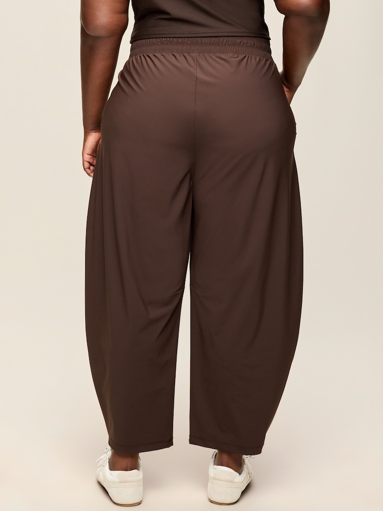 High-Waisted SleekTech Barrel Ankle Pants