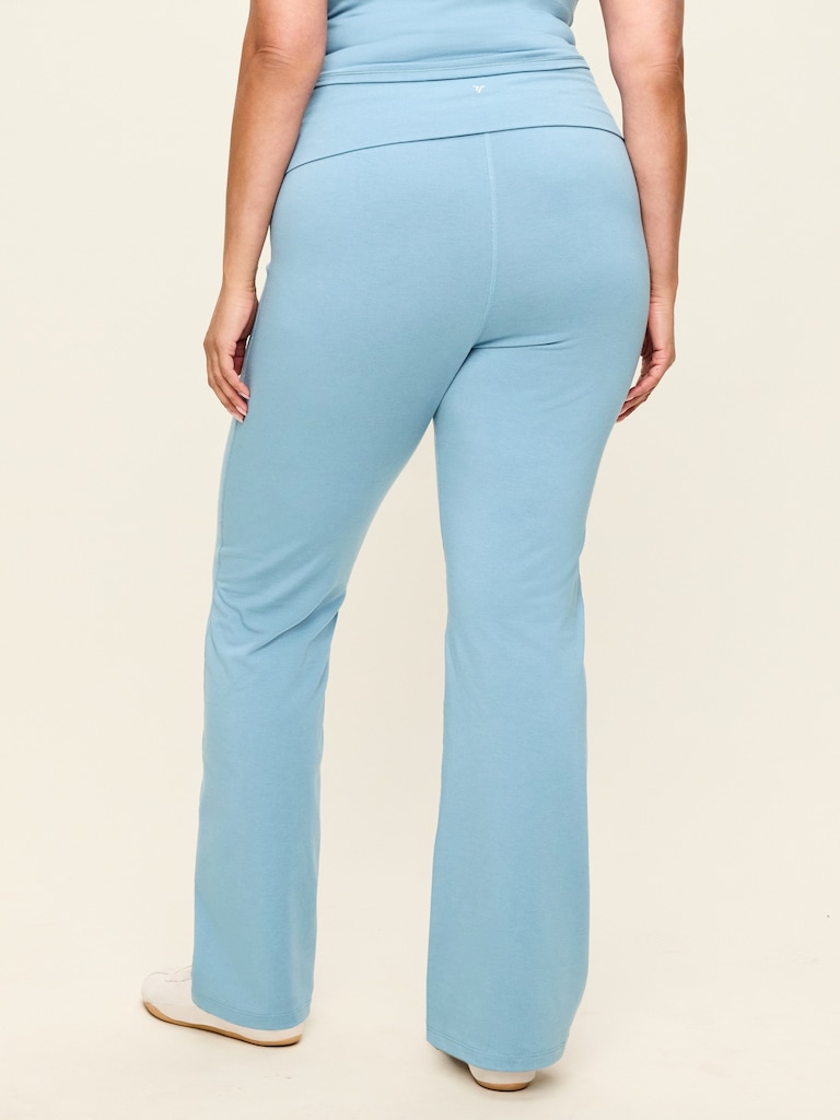 High-Waisted PowerChill Fold-Over Bootcut Leggings