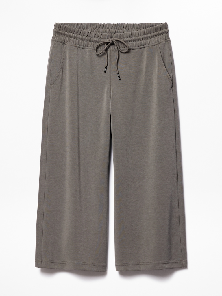 Seasoft Wide Crop Pant