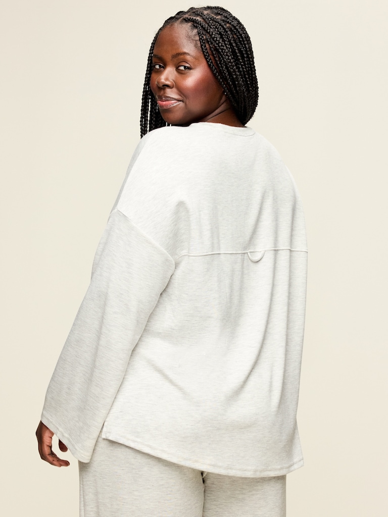 Bounce Lite Oversized Bell-Sleeve Tunic