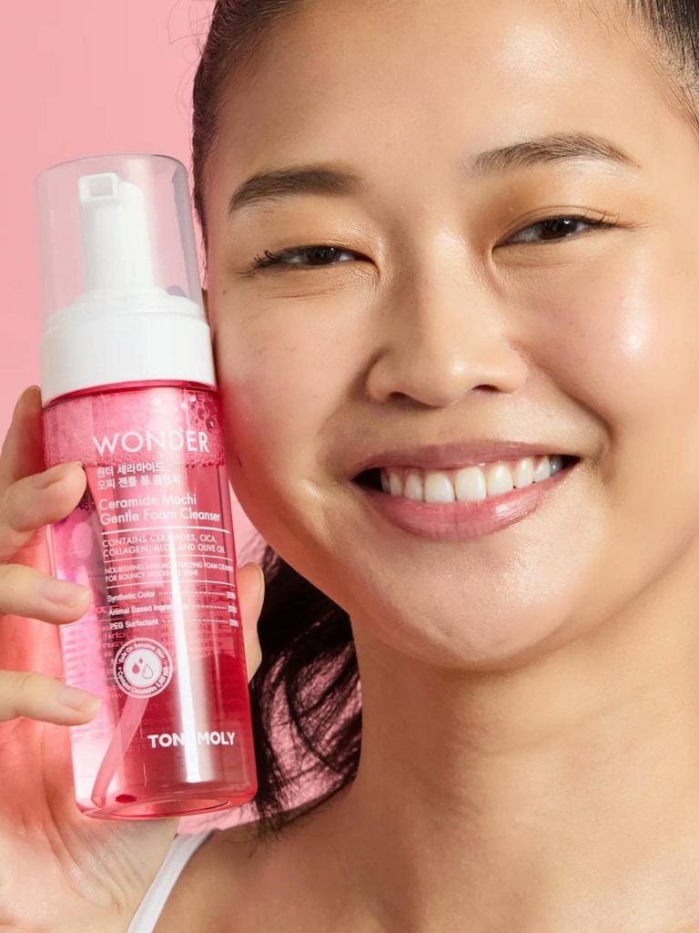 Tony Moly Wonder Ceramide Foam Cleanser