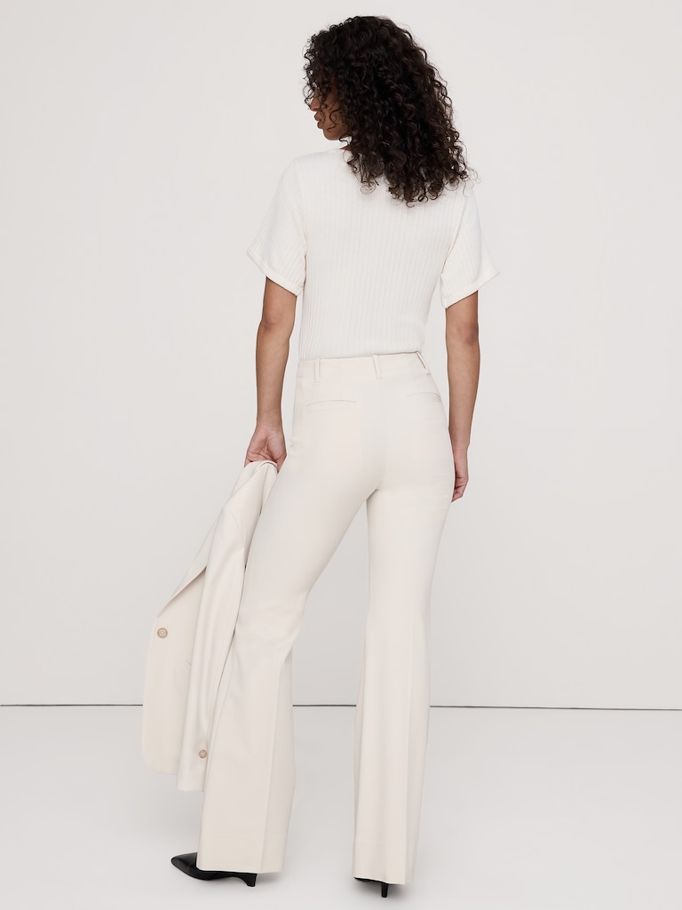 High-Rise Modern Flare City Stretch Pant