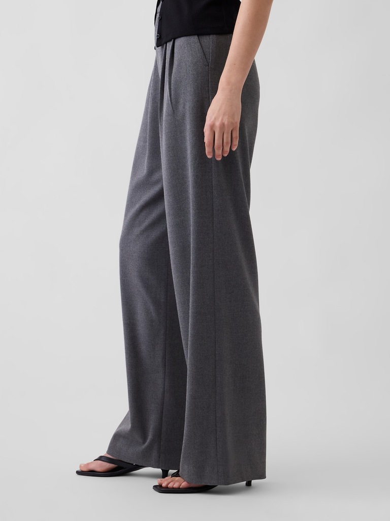365 High Rise Brushed Twill Pleated Trousers