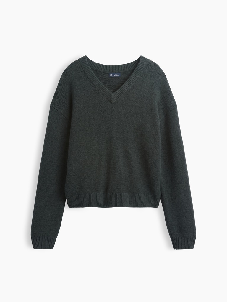 CashSoft Oversized V-Neck Sweater