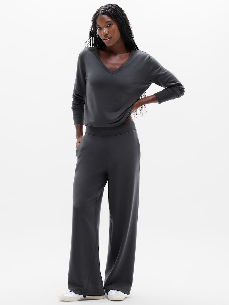 Coaster Luxe Straight Leg Pant
