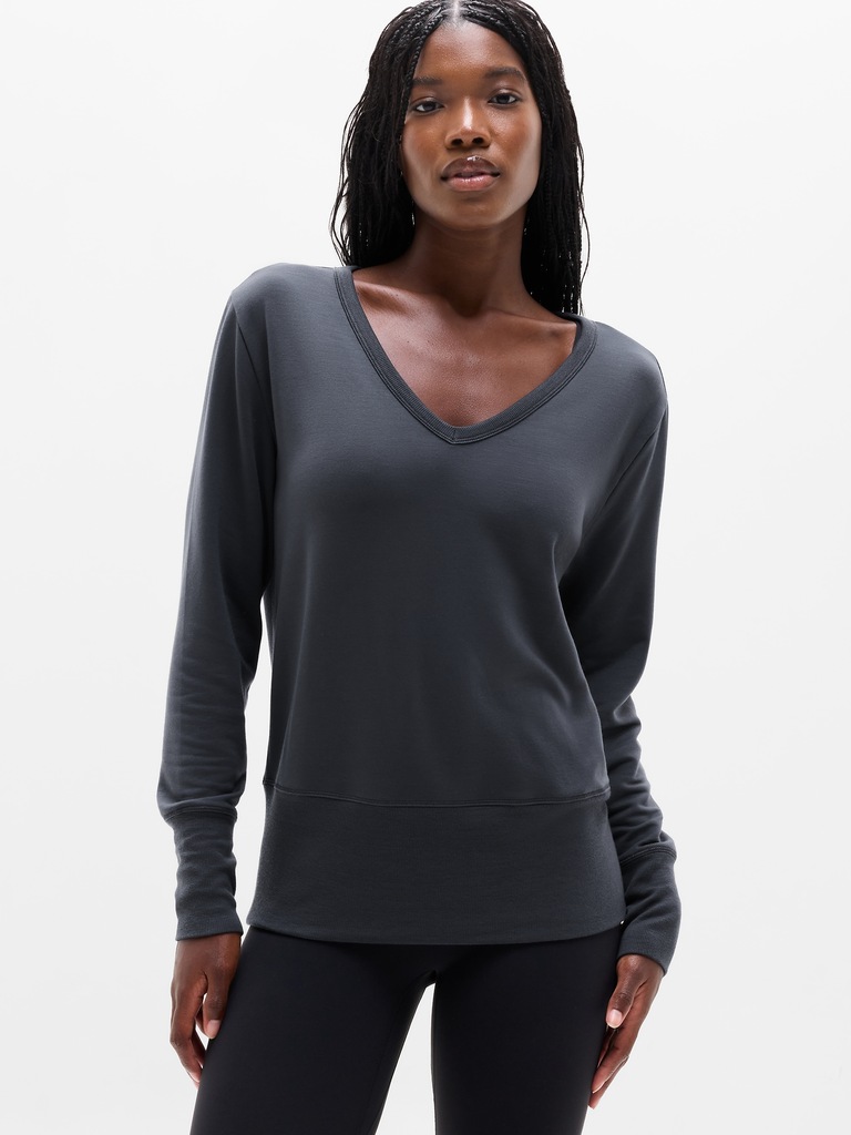 Coaster Luxe V-Neck Sweatshirt