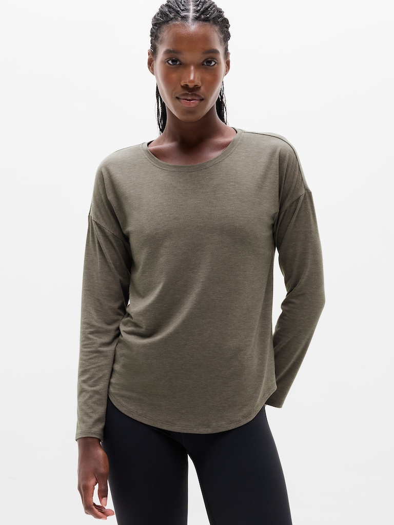 Move With Ease Top