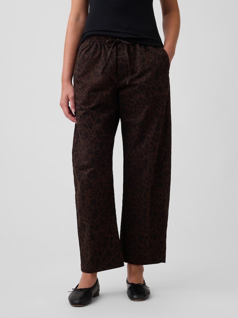 Mid Rise Easy Barrel Khakis