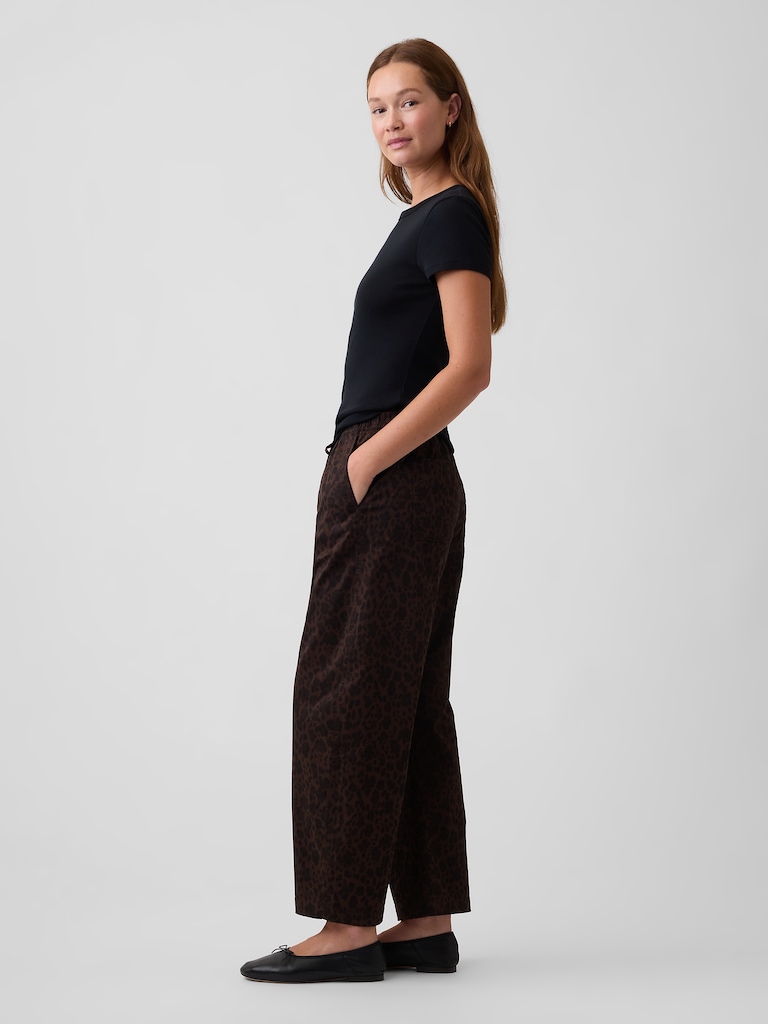 Mid Rise Easy Barrel Khakis