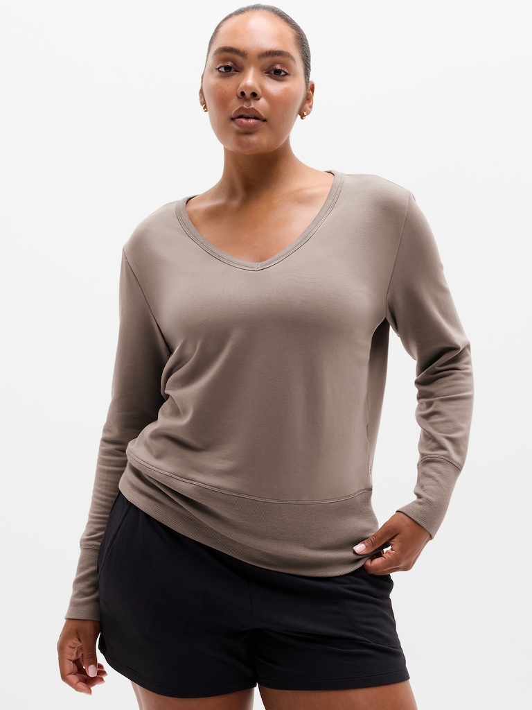 Coaster Luxe V-Neck Sweatshirt