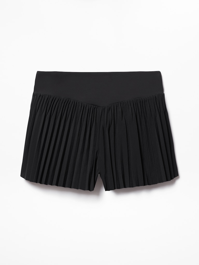 Featherweight Plissé Run Short