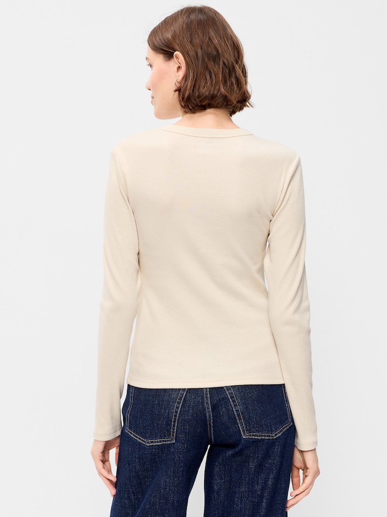 Snug Long-Sleeve T-Shirt