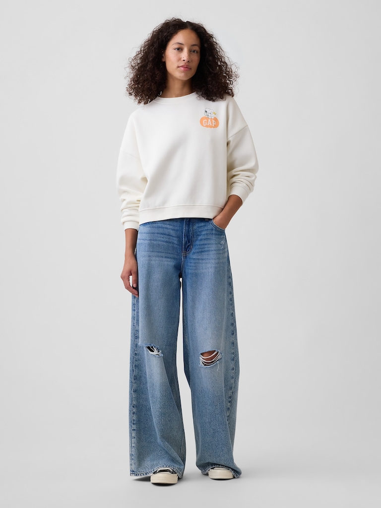 Oversized Wedge Crewneck Sweatshirt