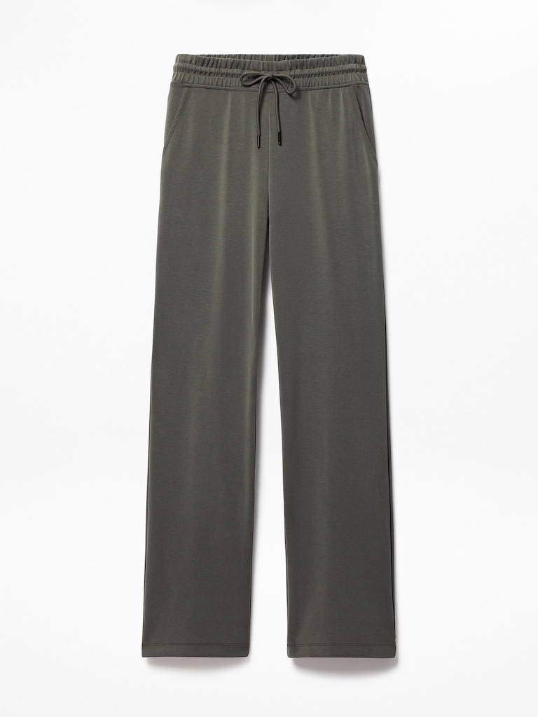 Seasoft Mid Rise Straight Pant