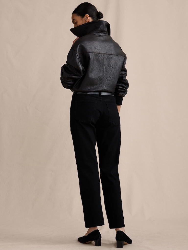 Low-Rise Kick-Straight Jean