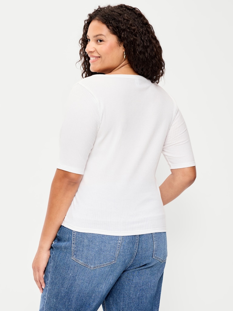 T-shirt henley ajusté à encolure dégagée