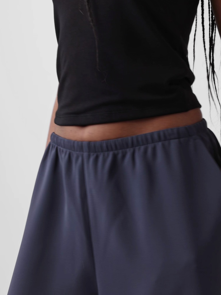 Easy Wide-Leg Pants