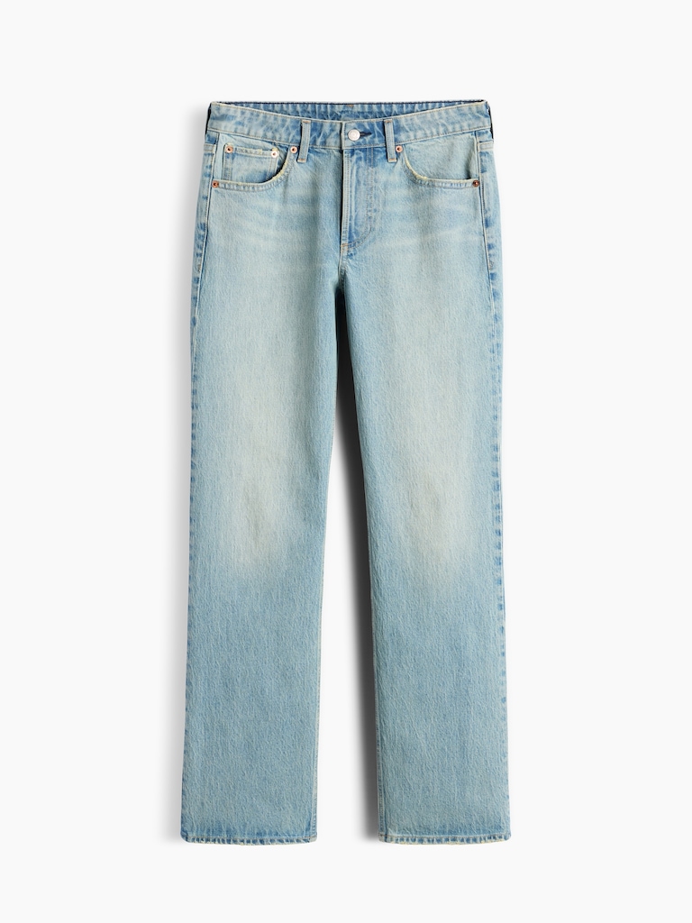 Curvy Mid Rise Relaxed Straight Jeans