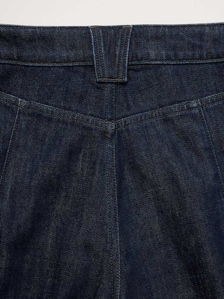 Ultra High-Rise Barrel Jean