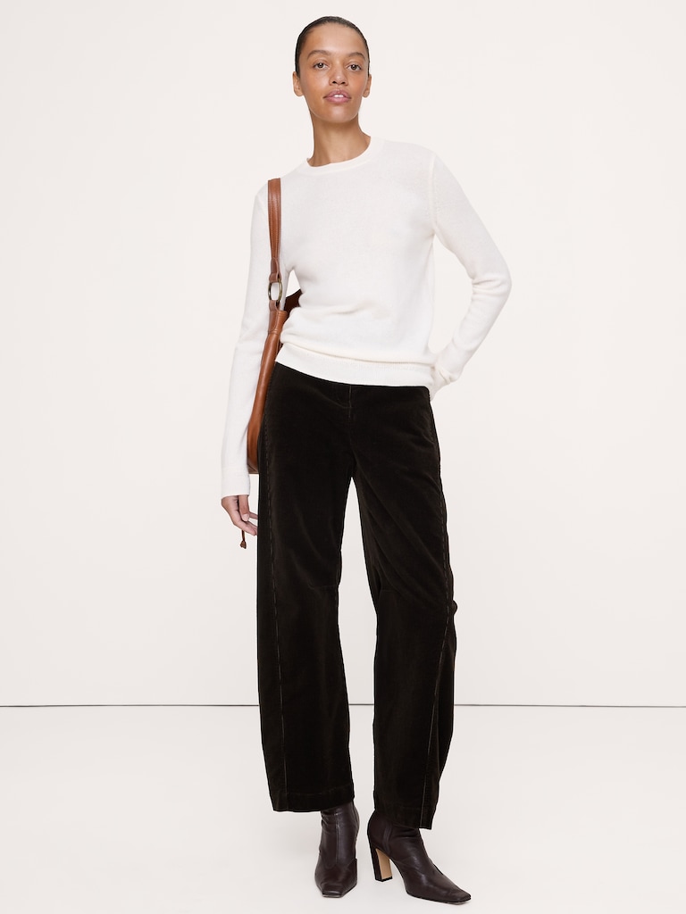 Lightweight Cashmere Crew-Neck Sweater