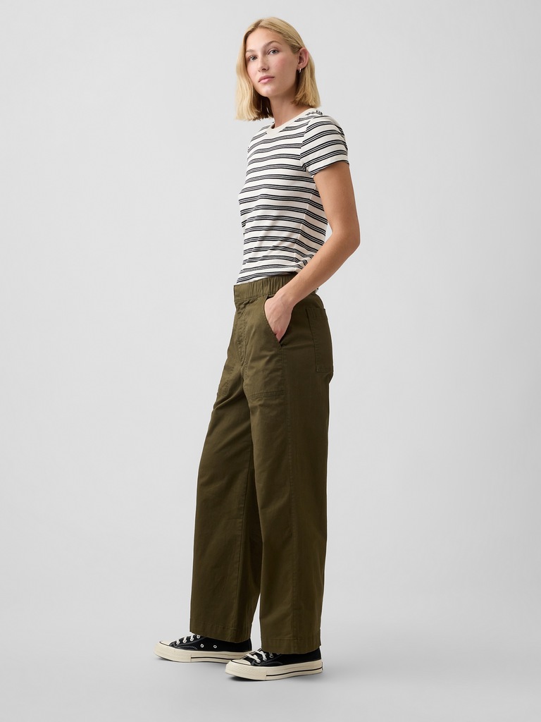 Mid Rise Wide-Leg Khakis