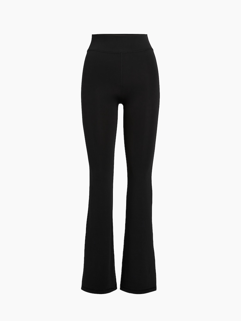 GapFit Smooth High Rise Baby Boot Leggings