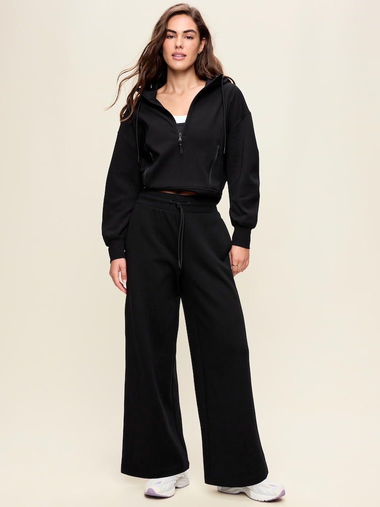 Extra High-Waisted Dynamic Fleece Wide-Leg Sweatpants