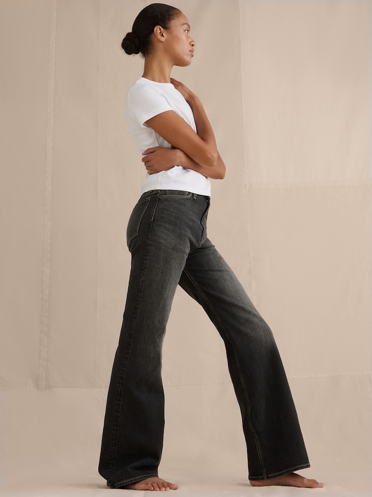 Ultra High-Rise Flare Jean