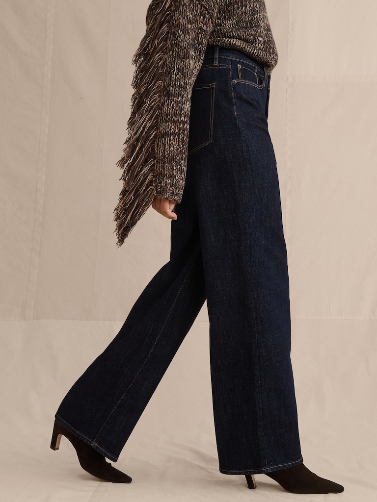 High-Rise Relaxed Wide-Leg Jean