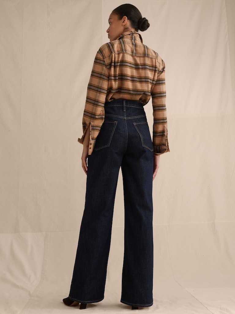 Ultra High-Rise Flare Jean