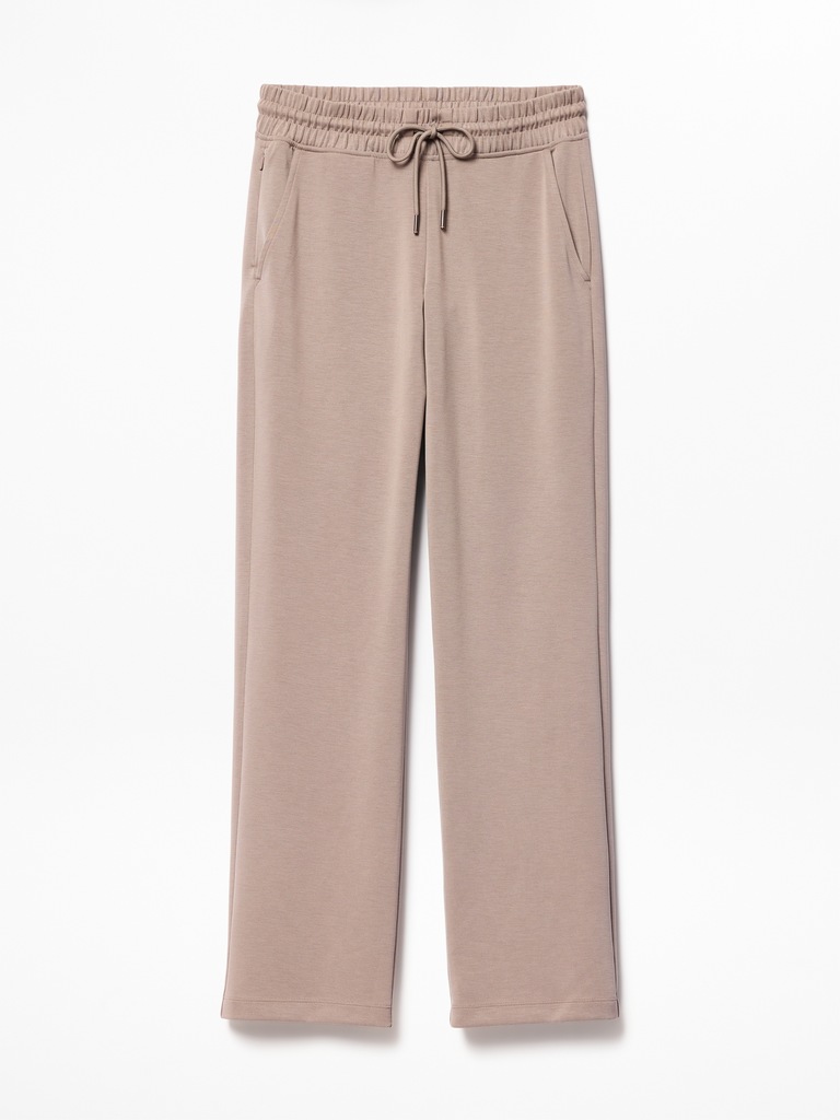 Seasoft Mid Rise Straight Pant
