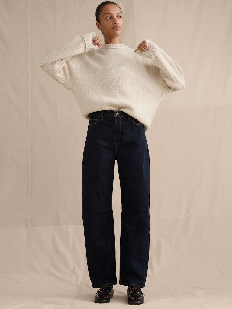 Mid-Rise Barrel Crop Jean
