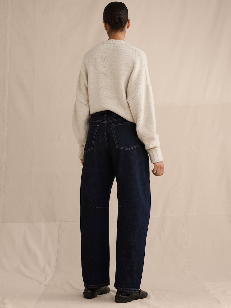 Mid-Rise Barrel Crop Jean