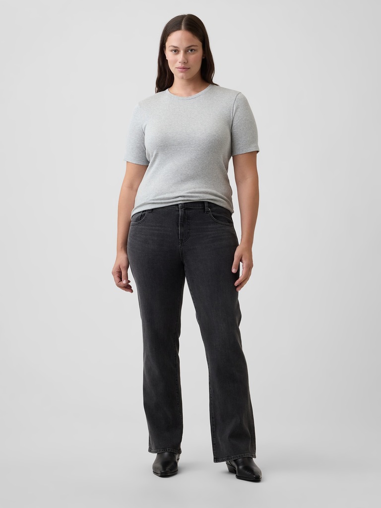 Mid Rise Boot Jeans