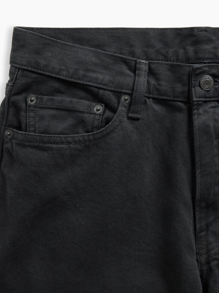 Relaxed Straight Jeans