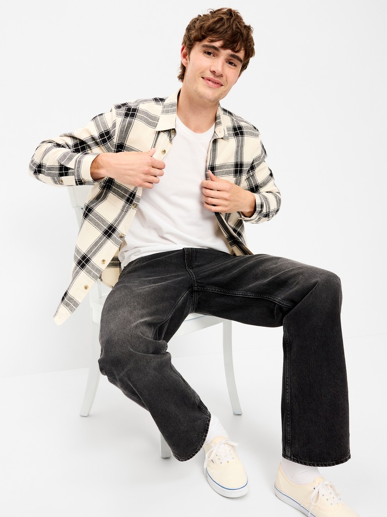 Relaxed Long-Sleeve Flannel Pocket Shirt