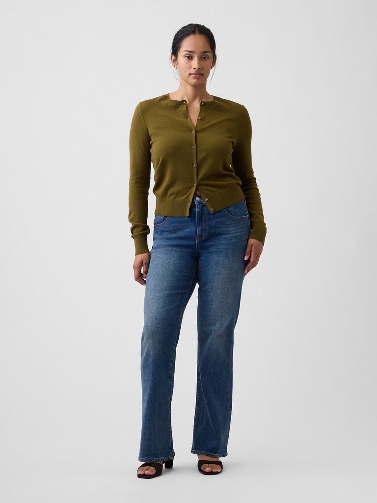 Mid Rise Boot Jeans