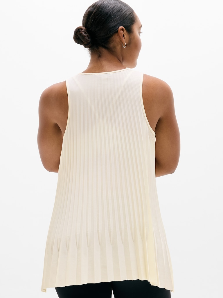 Featherweight Plissé Tank
