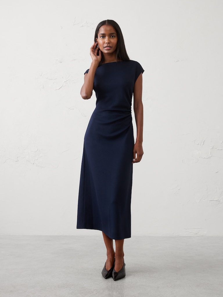 Weekender Side-Shirred Midi Dress
