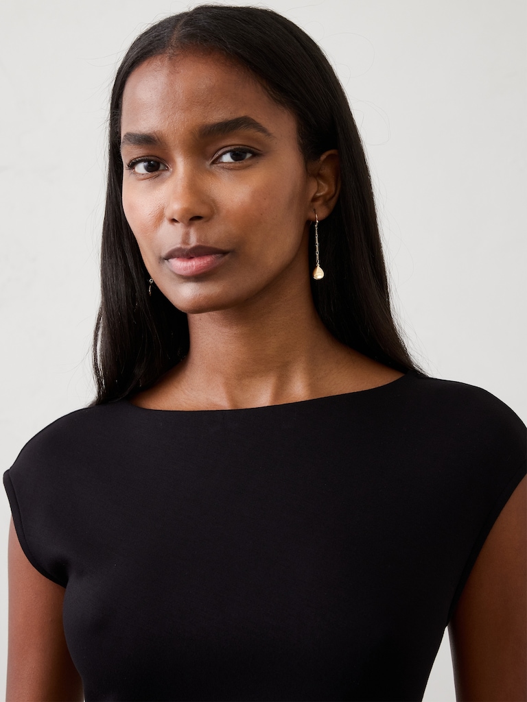 Delicate Pendant Drop Earrings