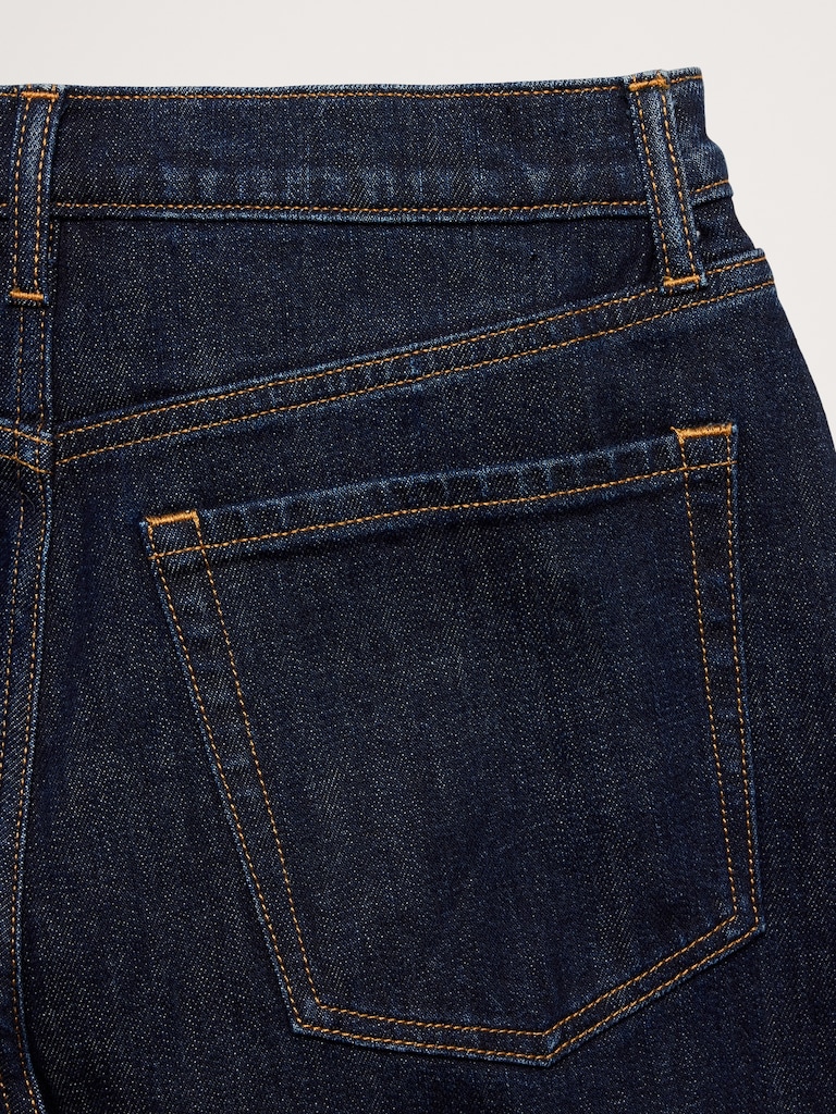 Mid-Rise Barrel Crop Jean