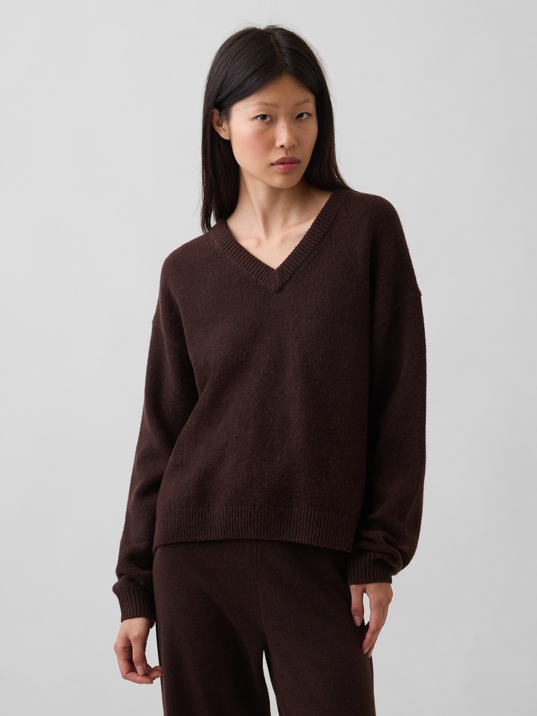 CashSoft Oversized V-Neck Sweater