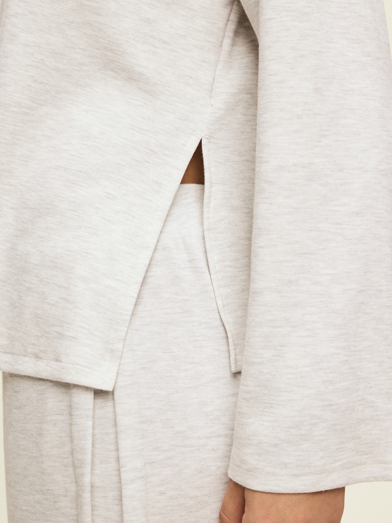 Bounce Lite Oversized Bell-Sleeve Tunic