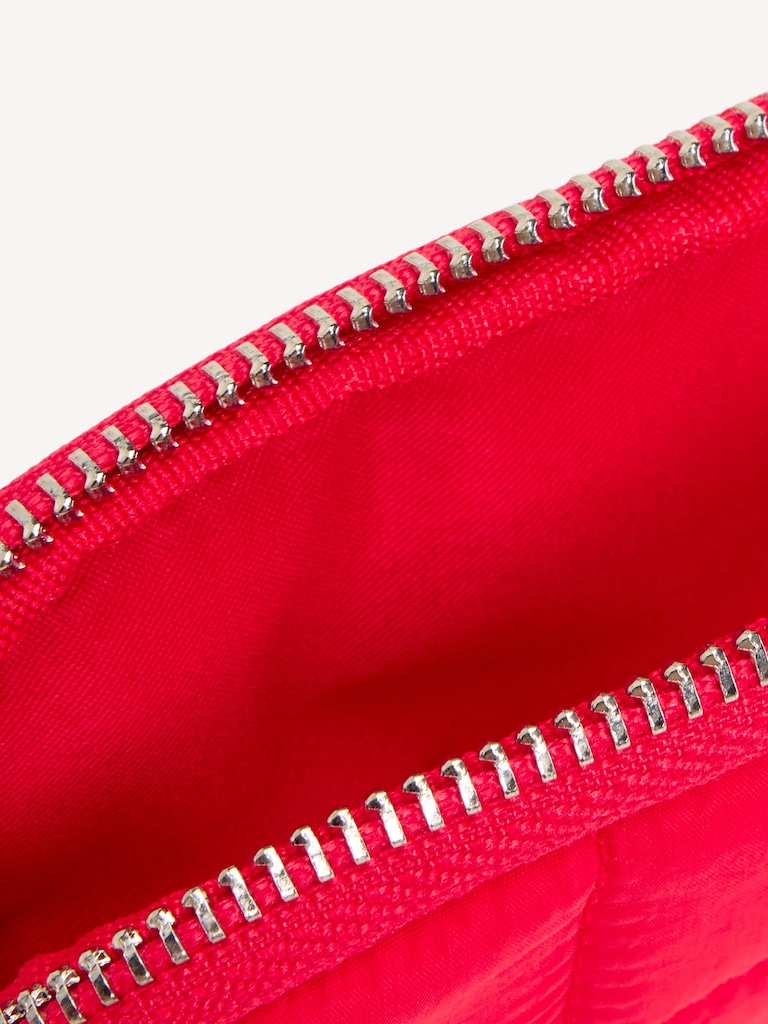 Active Puffer Wristlet