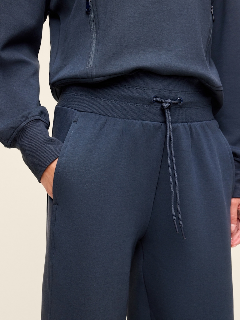 Extra High-Waisted Dynamic Fleece Wide-Leg Sweatpants