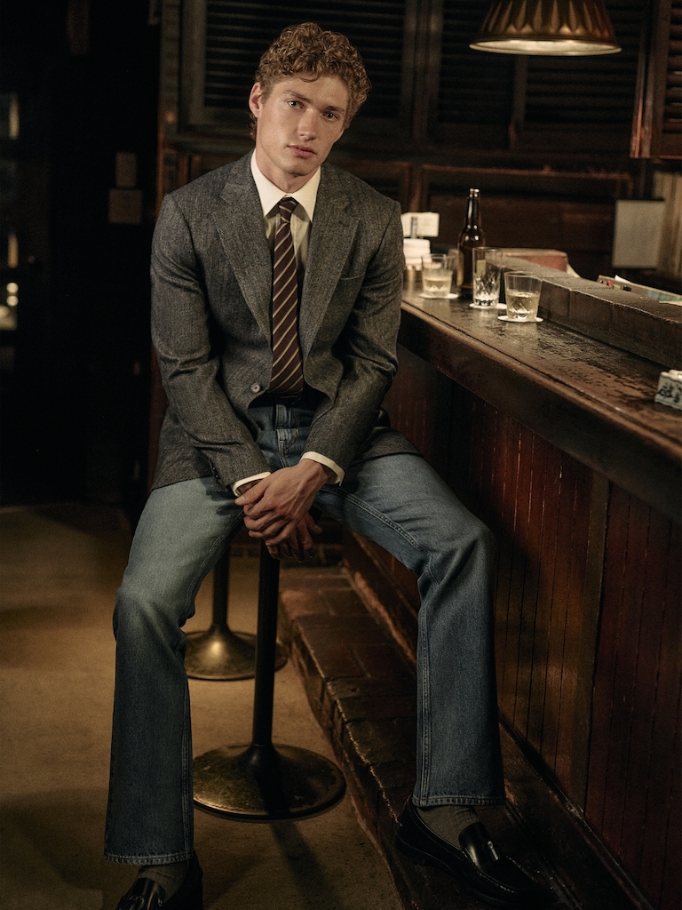 Tailored Slim Italian Herringbone Suit Jacket