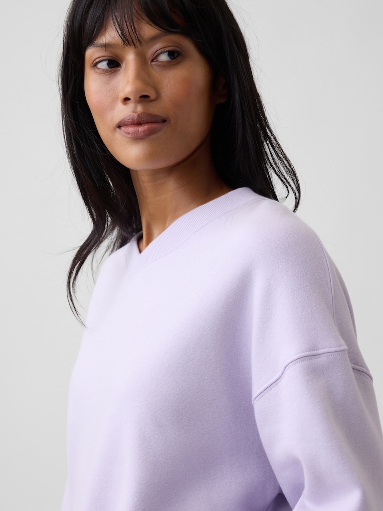 Oversized Wedge V-Neck Sweatshirt