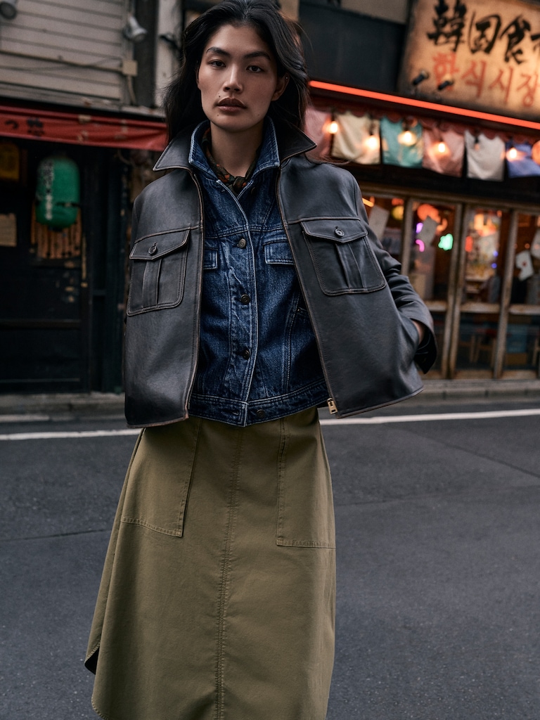 Veste en cuir d’aspect usé